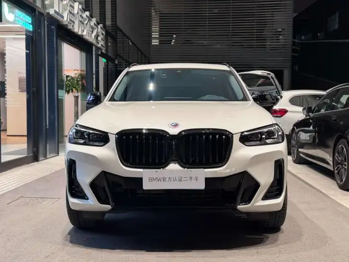 BMW X3 2023 Model xDrive30i Leading Model M Night Set – фото 2