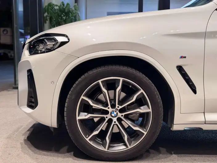 BMW X3 2023 Model xDrive30i Leading Model M Night Set – фото 7