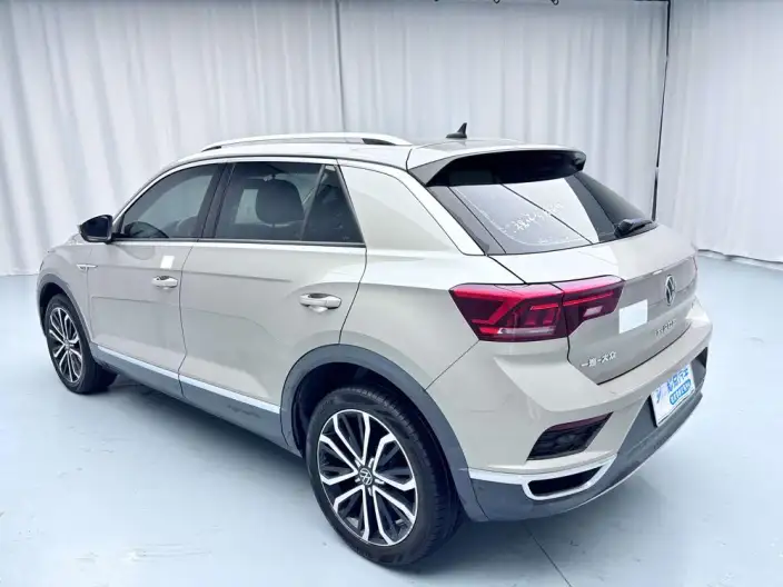 Volkswagen T-Roc 2021 Model 280TSI DSG 2WD Elite Zhilian Edition – фото 4