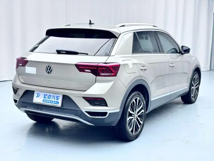 Volkswagen T-Roc 2021 Model 280TSI DSG 2WD Elite Zhilian Edition – фото 6