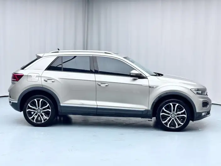 Volkswagen T-Roc 2021 Model 280TSI DSG 2WD Elite Zhilian Edition – фото 7