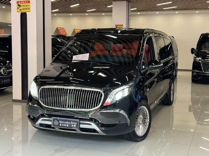 Viano 2021 Model 2.0T Elite Edition 7 seat – фото 1