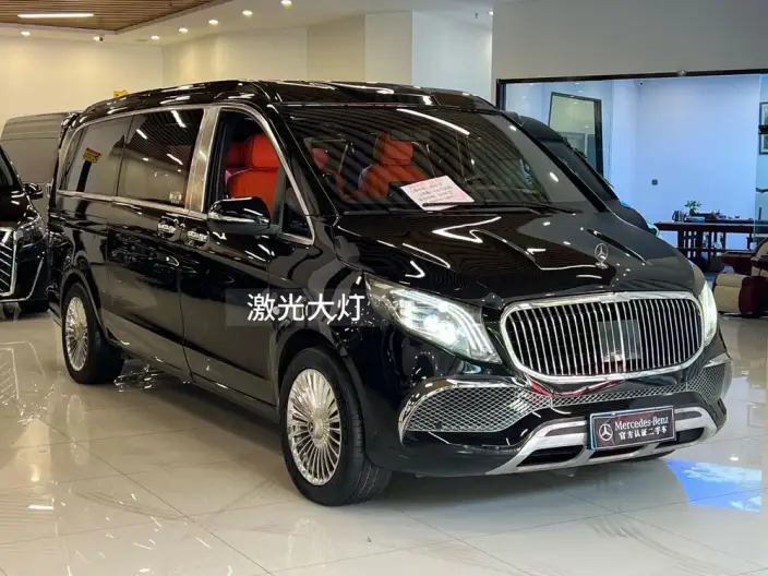 Viano 2021 Model 2.0T Elite Edition 7 seat – фото 3