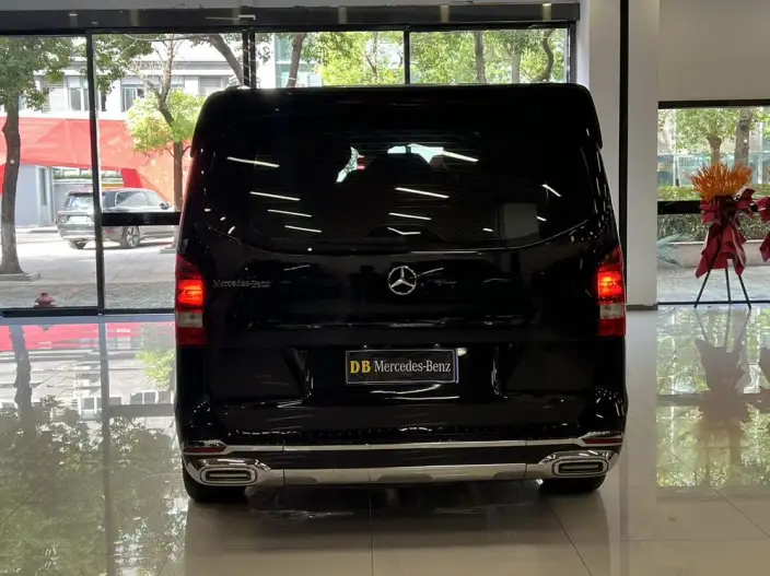 Viano 2021 Model 2.0T Elite Edition 7 seat – фото 4