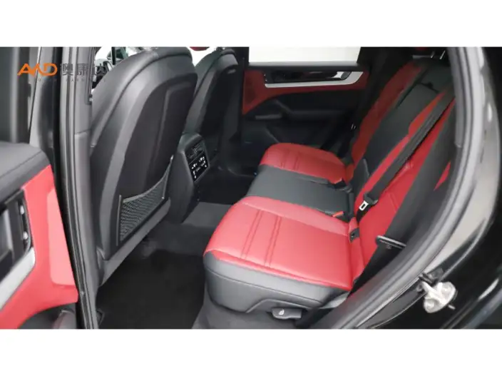 Cayenne E-Hybrid 2024 Model Cayenne E-Hybrid 2.0T – фото 8