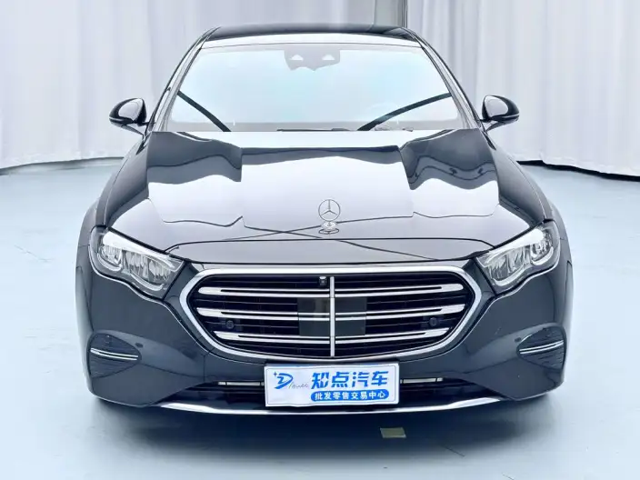 Mercedes-Benz E-Class 2024 Model E 300 L Fashion Model sedan – фото 2