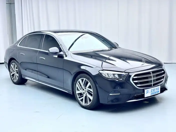 Mercedes-Benz E-Class 2024 Model E 300 L Fashion Model sedan – фото 3