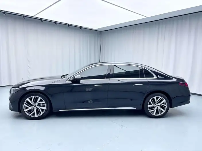 Mercedes-Benz E-Class 2024 Model E 300 L Fashion Model sedan – фото 4