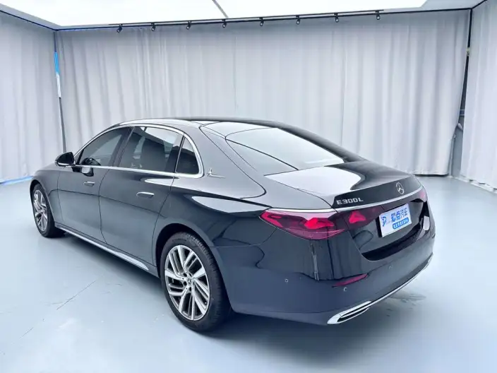Mercedes-Benz E-Class 2024 Model E 300 L Fashion Model sedan – фото 5