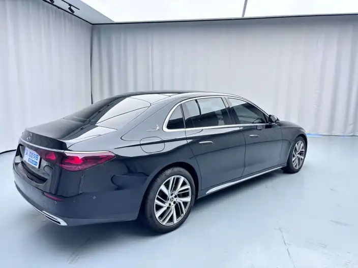 Mercedes-Benz E-Class 2024 Model E 300 L Fashion Model sedan – фото 7
