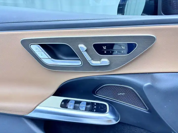 Mercedes-Benz E-Class 2024 Model E 300 L Fashion Model sedan – фото 8