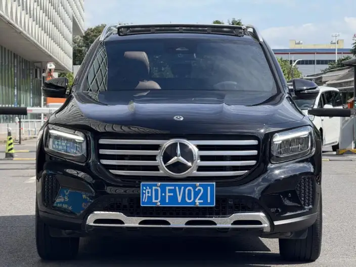 Mercedes-Benz GLB 2025 Model GLB 220 Fashion Model – фото 2