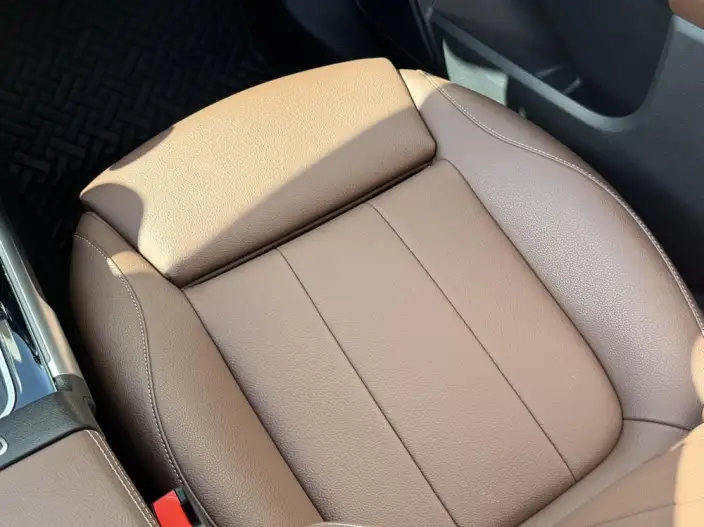 Mercedes-Benz GLB 2025 Model GLB 220 Fashion Model – фото 6