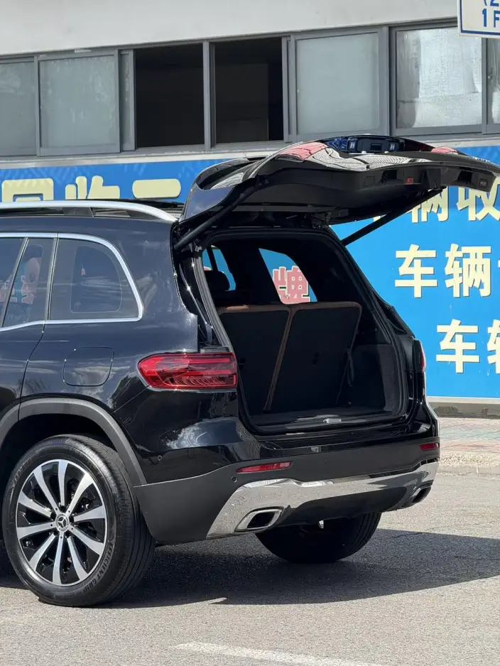 Mercedes-Benz GLB 2025 Model GLB 220 Fashion Model – фото 7