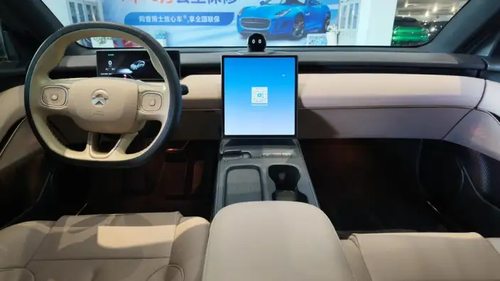 NIO ET5 2022 Model 75kWh – фото 8