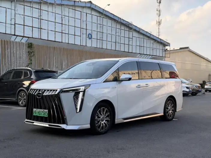 GAC Trumpchi E9 PHEV 2024 Model 2.0TM New Year Edition Edition