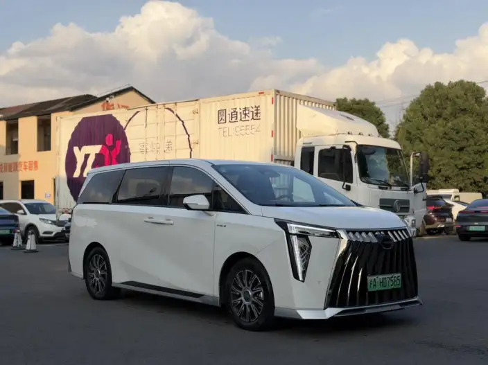 GAC Trumpchi E9 PHEV 2024 Model 2.0TM New Year Edition Edition