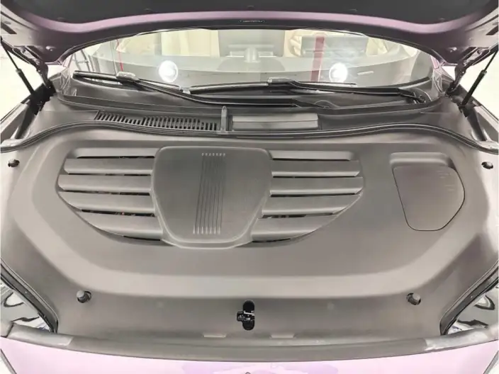Luxeed R7 2025 Model Extended Range 53.4kWh Ultra 4WD Edition – фото 6