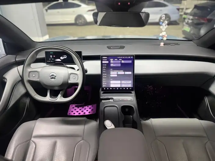 NIO ET5T 2024 Model 75kWh – фото 8