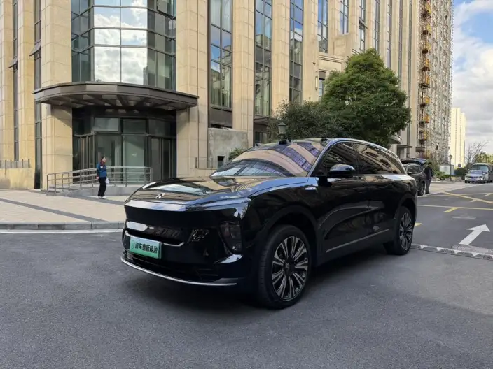 NIO ES8 2024 Model 75kWh – фото 1