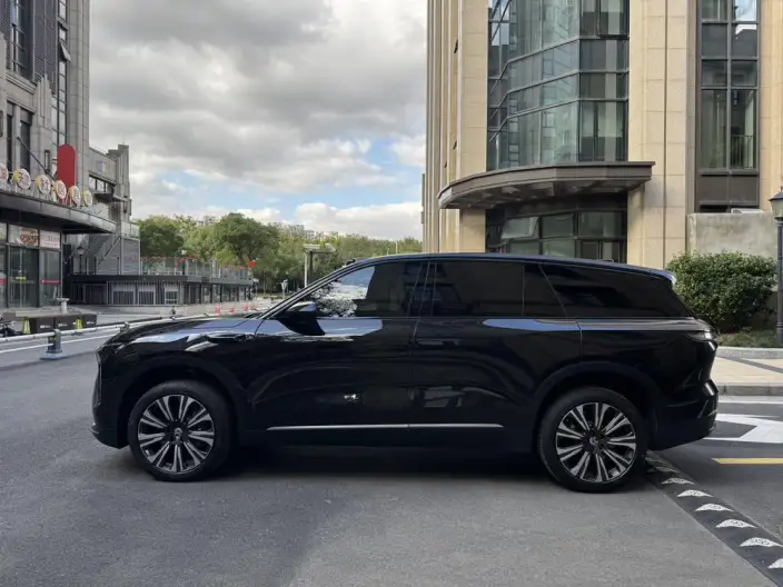 NIO ES8 2024 Model 75kWh – фото 4