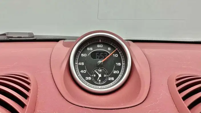 Porsche 718 2020 Model Cayman 2.0T – фото 8