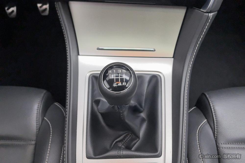 MG6 Модель 2019 года 20T Manual Sports Edition – фото 15