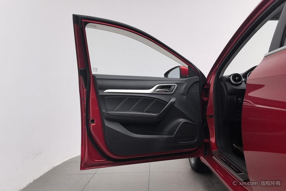 MG6 Модель 2019 года 20T Manual Sports Edition – фото 21