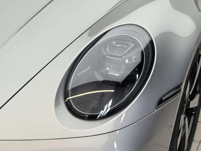 PORSCHE 911 2022 Model Targa 4S 3.0T – фото 9