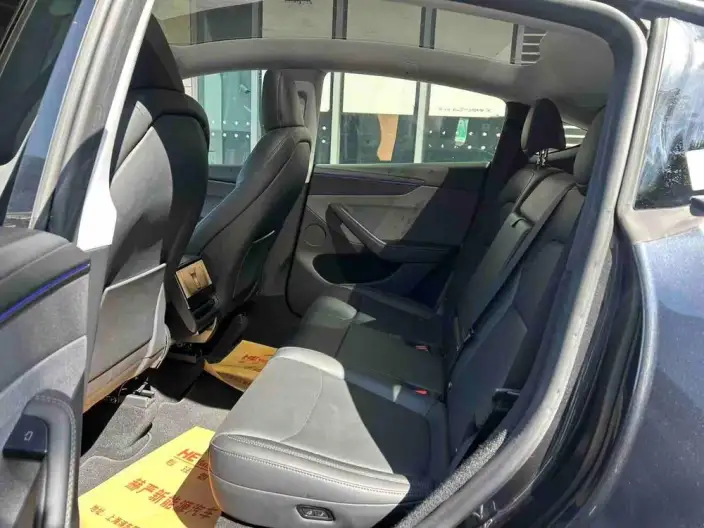 Model Y 2025 Model Rear-wheel drive version – фото 9