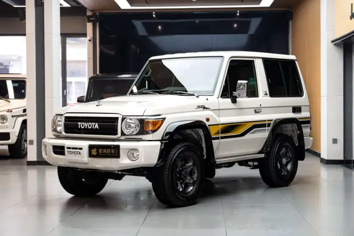 Rand Coolouse 70 2022 Model 4.0L Manual 4WD 5 seat Parallel Imported – фото 1