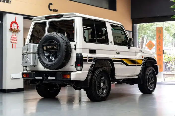 Rand Coolouse 70 2022 Model 4.0L Manual 4WD 5 seat Parallel Imported – фото 4