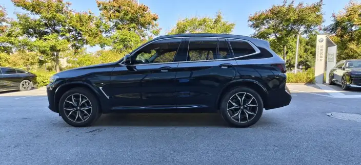 BMW X3 2025 Model xDrive25L M Sports Set – фото 3