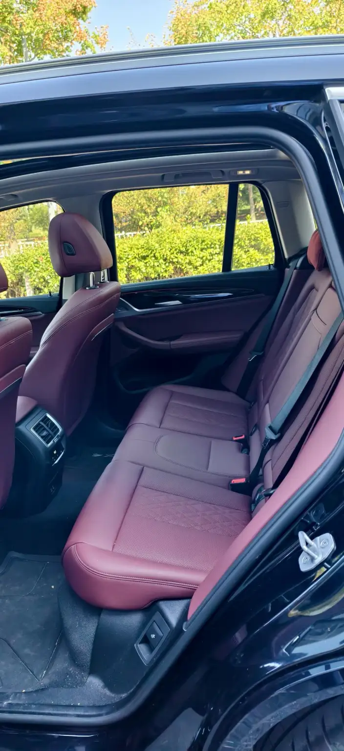 BMW X3 2025 Model xDrive25L M Sports Set – фото 9