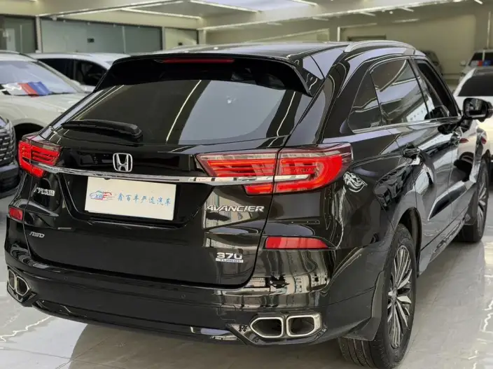 Honda Avancier 2020 Model 370 TURBO 9AT Exclusive Edition AWD – фото 6