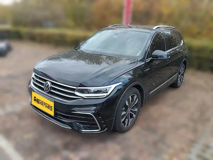Volkswagen Tiguan L 2023 Model Facelift 330TSI 2WD R-Line Enjoy the version more – фото 1