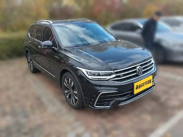 Volkswagen Tiguan L 2023 Model Facelift 330TSI 2WD R-Line Enjoy the version more – фото 3