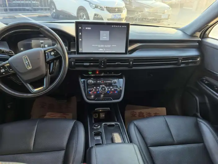 Lincoln Corsair 2022 Model 2.0T 2WD Exclusive Edition – фото 9