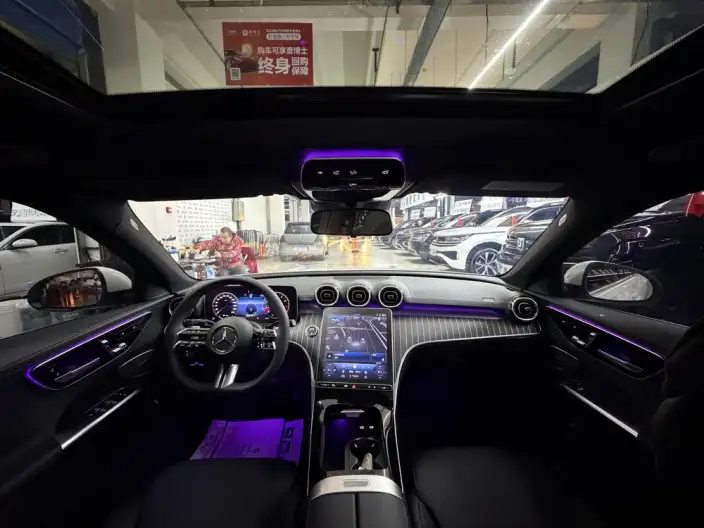 Mercedes-Benz C-Class 2025 Model C 200 L Sports Edition – фото 8