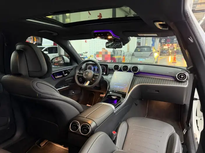 Mercedes-Benz C-Class 2025 Model C 200 L Sports Edition – фото 9