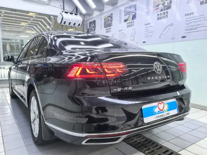 Volkswagen Magotan 2020 Model 280TSI DSG Comfort Model – фото 4
