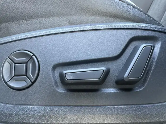 AUDI Q3 2022 Model 35 TFSI Fashion Dynamic Model – фото 10