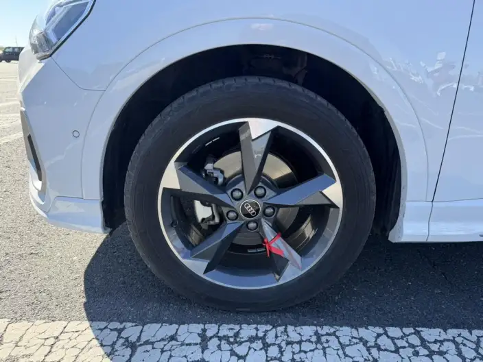 AUDI Q3 2022 Model 35 TFSI Fashion Dynamic Model – фото 7