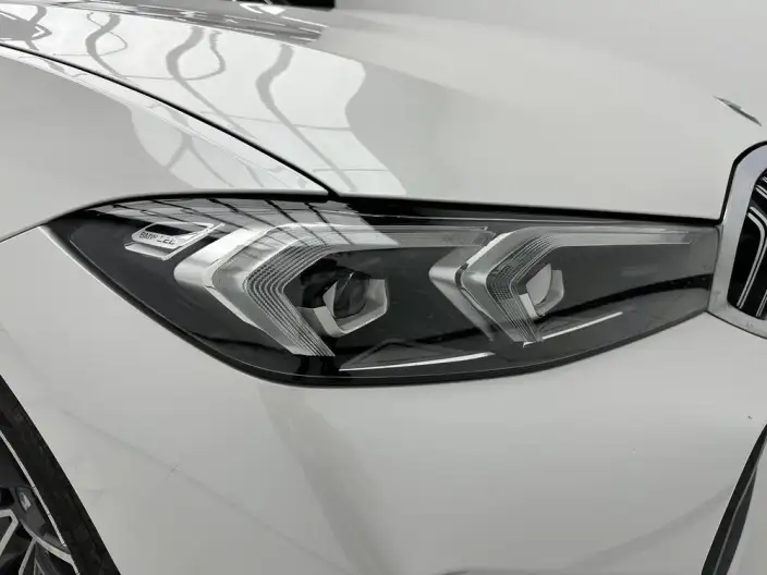 BMW 3 Series 2023 Model 320Li M Sports Set – фото 7