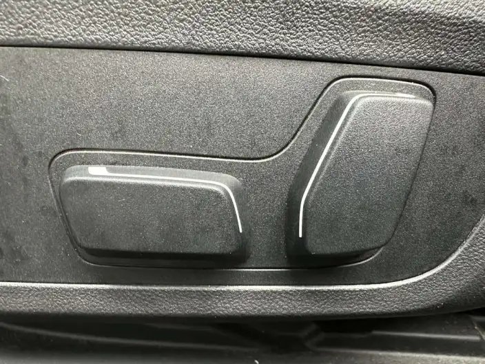 BMW 3 Series 2023 Model 320Li M Sports Set – фото 9