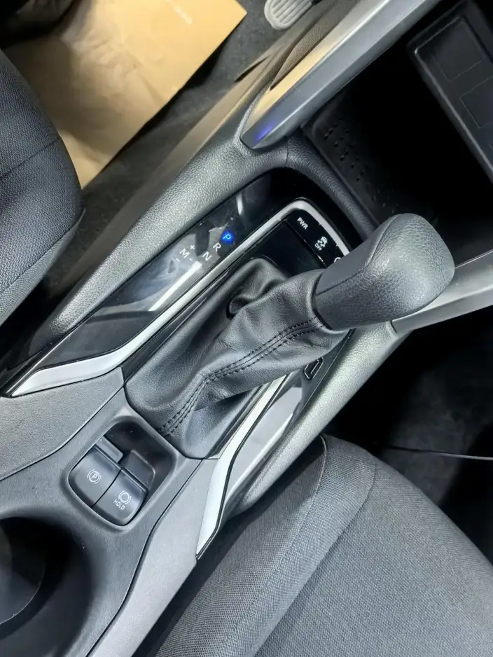 Toyota Corolla Cross 2024 Model 2.0L CVT Pioneer Edition – фото 10