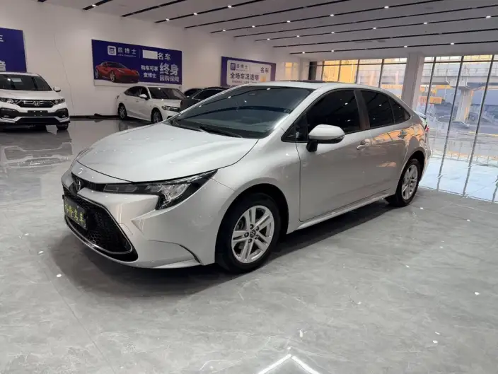 Toyota Levin 2022 Model 185T CVT Deluxe Edition – фото 1