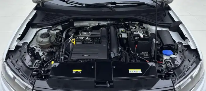 Volkswagen T-Roc 2022 Model 280TSI DSG 2WD Elite PLUS – фото 7