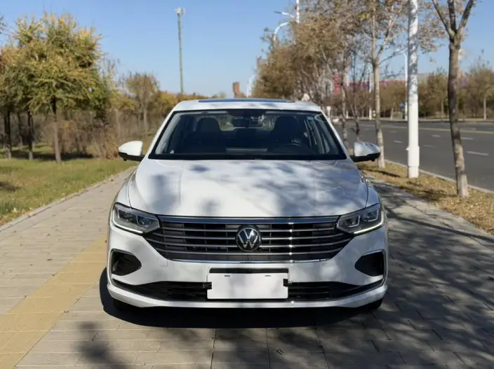 Volkswagen Lavida 2023 Model 1.5L Automatic Five million editions – фото 2