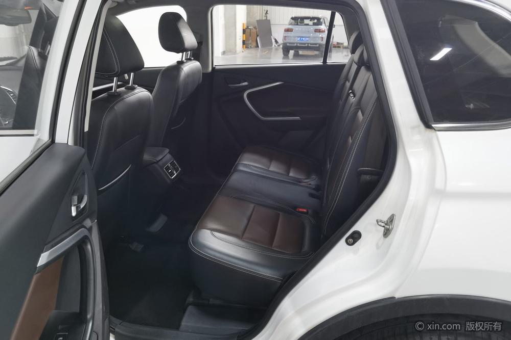 BAIC Huansu S6 2017 модификация 1.5T CVT Exclusive – фото 20